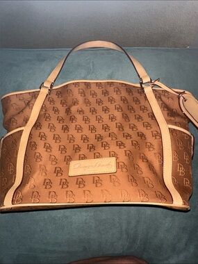 Vintage Dooney & Bourke Brown tote